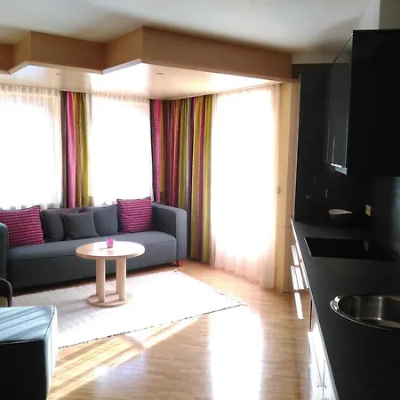 Der Ronacherfels Apartamento Weissensee