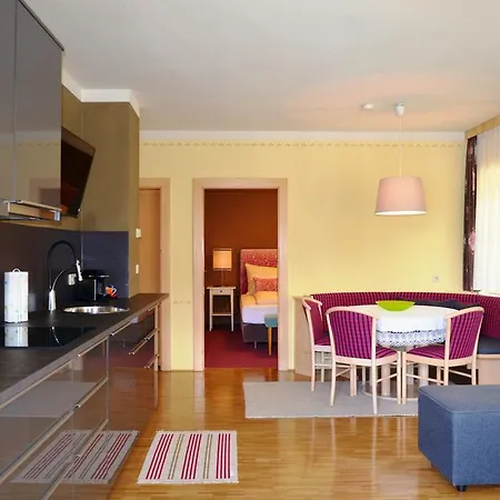 Der Ronacherfels Apartament *