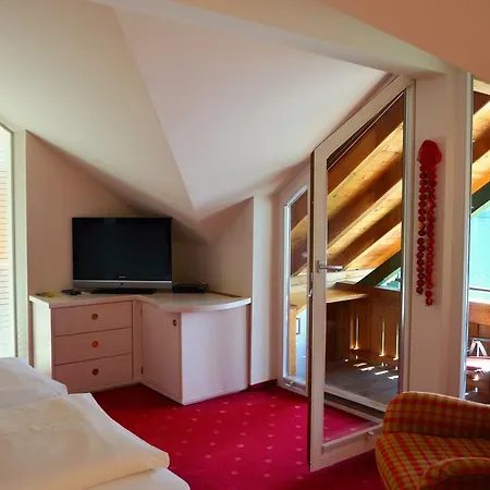 Der Ronacherfels Apartamento