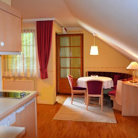 Der Ronacherfels Apartamento