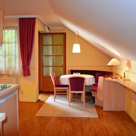 Der Ronacherfels * Weissensee