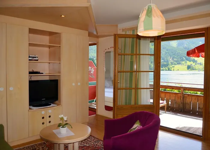 Der Ronacherfels Weissensee