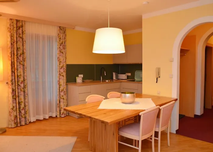 Der Ronacherfels * ويسنسي